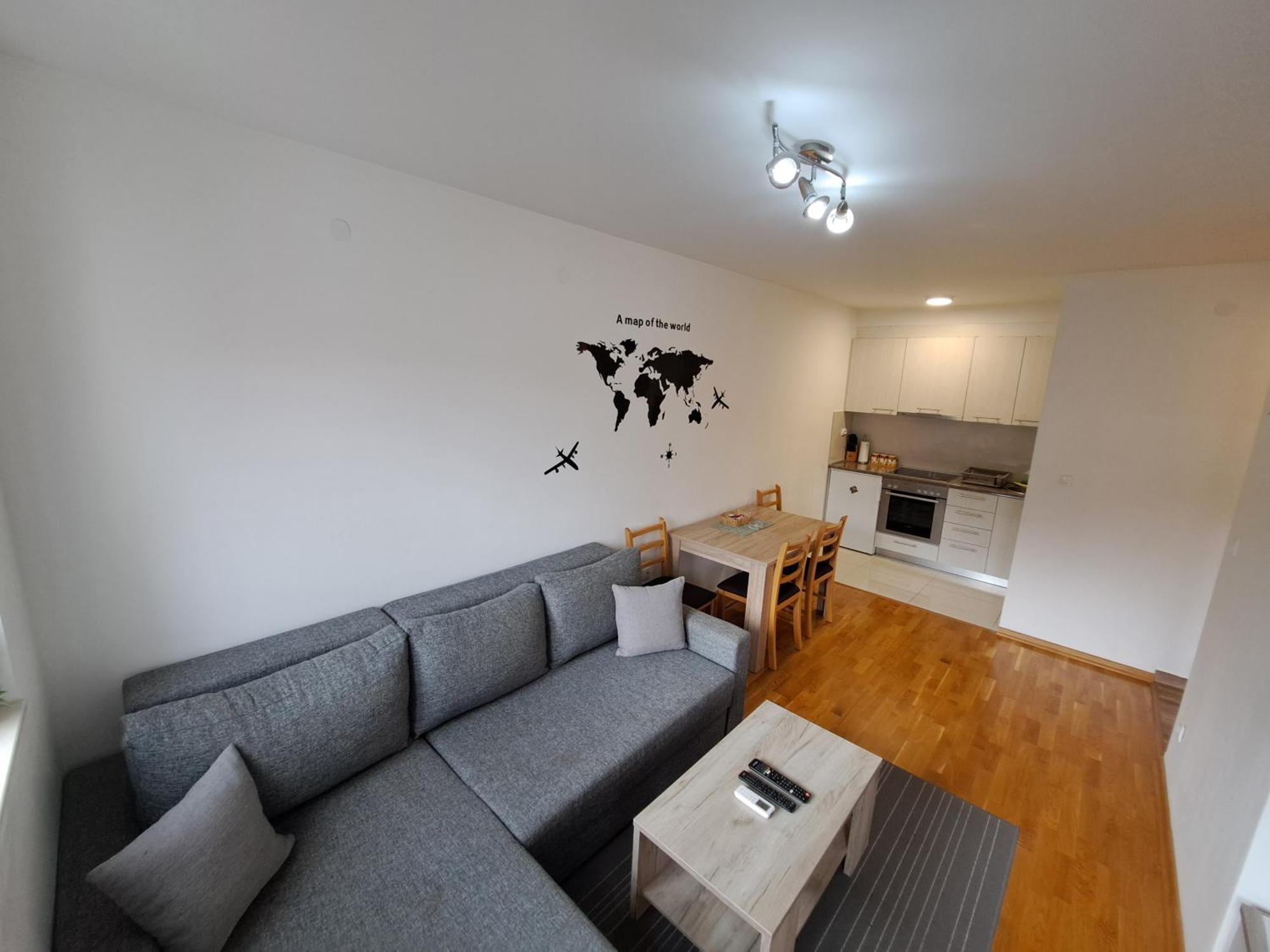 Apartman Panorama טרביניה מראה חיצוני תמונה